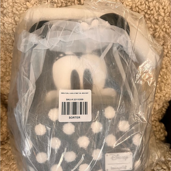 Loungefly Disney Steamboat Willie Minnie Mouse Figural Mini Backpack - Picture 5 of 7